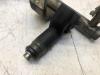 Injector (petrol injection) from a Chrysler PT Cruiser Cabrio, 2004 / 2008 2.4 16V, Convertible, Petrol, 2.429cc, 105kW (143pk), FWD, EDZ, 2004-03 / 2010-07 2005