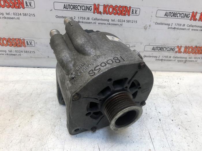 Gebrauchte Dynamo Renault Espace (JK) 2.0 16V Turbo Preis auf Anfrage angeboten von N Kossen Autorecycling BV