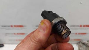 Usados Sensor de presión de combustible Kia Sorento Precio de solicitud ofrecido por N Kossen Autorecycling BV