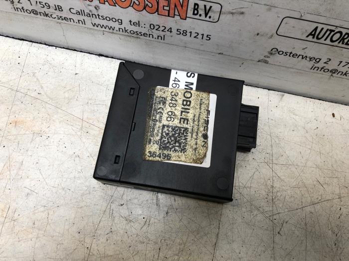 Begagnade Bluetooth-modul Skoda Octavia (1Z3) 1.2 TSI Pris på förfrågan erbjuds av N Kossen Autorecycling BV