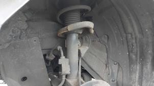 Used Front shock absorber rod, left Mazda 5 (CR19) 2.0i 16V Price on request offered by N Kossen Autorecycling BV