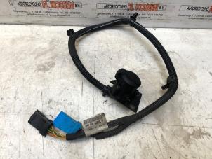 Used Towbar wiring kit Opel Vivaro Price on request offered by N Kossen Autorecycling BV