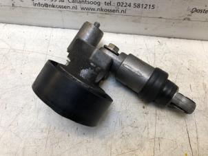 Used Drive belt tensioner BMW 6-Serie Price on request offered by N Kossen Autorecycling BV