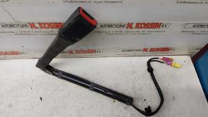 Used Seatbelt tensioner, left Opel Signum Price on request offered by N Kossen Autorecycling BV
