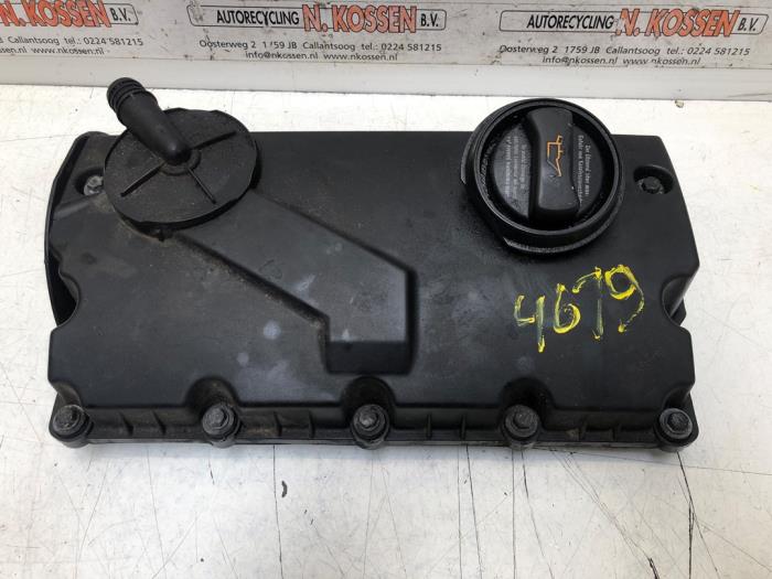 Gebrauchte Ventildeckel Volkswagen Passat Variant (3B6) 1.9 TDI 100 Preis auf Anfrage angeboten von N Kossen Autorecycling BV
