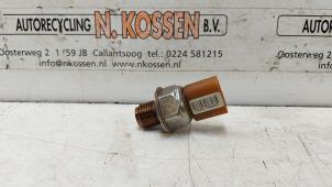 Usagé Capteur de pression carburant Volkswagen Scirocco (137/13AD) 2.0 TDI 16V Prix sur demande proposé par N Kossen Autorecycling BV