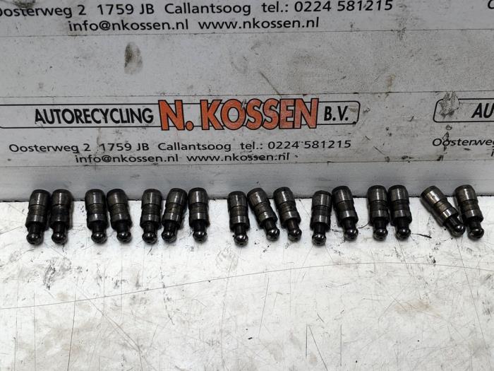 Begagnade Ventillyftare Volkswagen Caddy Pris på förfrågan erbjuds av N Kossen Autorecycling BV