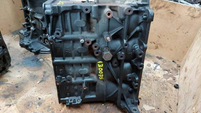 Used Engine crankcase Volkswagen Passat Price on request offered by N Kossen Autorecycling BV