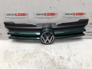 Used Grille Volkswagen Golf III Cabrio Restyling (1E7) 1.8 Kat. Price on request offered by N Kossen Autorecycling BV