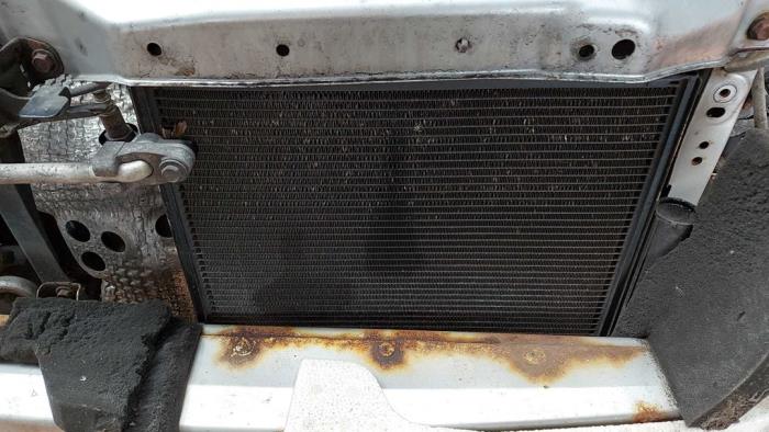 Usagé Radiateur clim Daihatsu Sirion 2 (M3) 1.3 16V DVVT Prix sur demande proposé par N Kossen Autorecycling BV