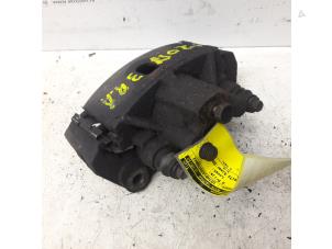 Used Rear brake calliper, right Dodge Ram 3500 Standard Cab (DR/DH/D1/DC/DM) 5.7 V8 Hemi 1500 4x4 Price on request offered by N Kossen Autorecycling BV