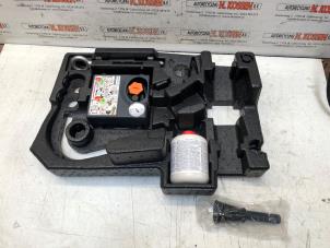 Used Tool set Volvo V40 (MV) 1.5 T3 16V Geartronic Price on request offered by N Kossen Autorecycling BV