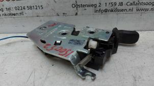 Used Tailgate lock mechanism Smart Fortwo Coupé (451.3) 1.0 45 KW Price on request offered by N Kossen Autorecycling BV