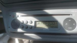 Usagé Radio/Lecteur CD Renault Twingo (C06) 1.2 16V Prix sur demande proposé par N Kossen Autorecycling BV