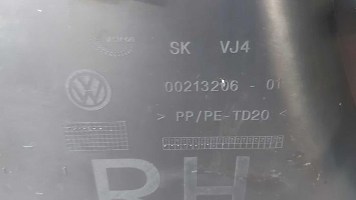 Tapicerka drzwi prawych wersja 2-drzwiowa z Volkswagen Caddy IV 1.6 TDI 16V 2017