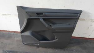 Usados Tapizado de puerta de 2 puertas derecha Volkswagen Caddy IV 1.6 TDI 16V Precio de solicitud ofrecido por N Kossen Autorecycling BV