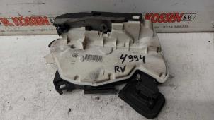 Used Door lock mechanism 2-door, right Volkswagen Caddy IV 1.6 TDI 16V Price on request offered by N Kossen Autorecycling BV