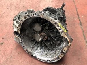 Used Gearbox Nissan NV400 Price on request offered by N Kossen Autorecycling BV