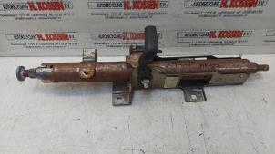 Used Steering column Nissan NV 400 Price on request offered by N Kossen Autorecycling BV