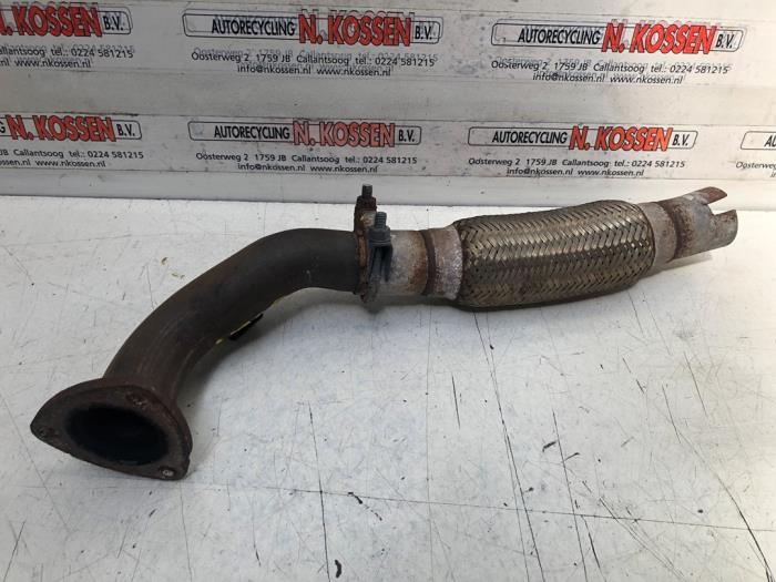 Exhaust front section from a Volkswagen Fox (5Z) 1.2 2005