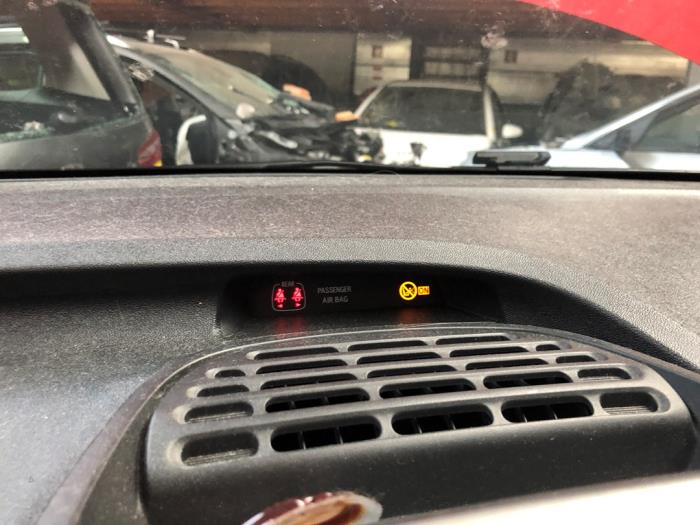 Pantalla interior de un Toyota Aygo (B40) 1.0 12V VVT-i 2018