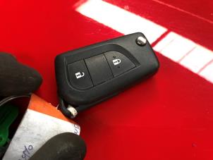 Used Folding key Toyota Aygo (B40) 1.0 12V VVT-i Price on request offered by N Kossen Autorecycling BV