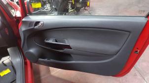 Usagé Revêtement portière 2portes droite Opel Corsa D 1.4 16V Twinport Prix sur demande proposé par N Kossen Autorecycling BV