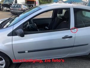Used Door 2-door, left Renault Clio III (BR/CR) 1.4 16V Price on request offered by N Kossen Autorecycling BV