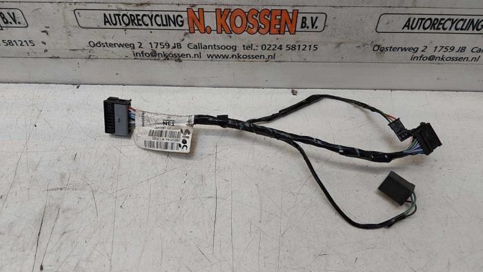Begagnade Kablage Opel Astra K Sports Tourer 1.2 Turbo 12V Pris på förfrågan erbjuds av N Kossen Autorecycling BV