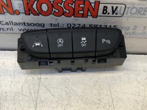 Usagé Commutateur marche-arrêt div. Opel Astra K Sports Tourer 1.2 Turbo 12V Prix sur demande proposé par N Kossen Autorecycling BV