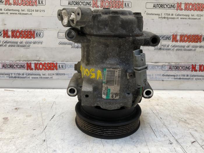 Air conditioning pump from a Renault Clio III (BR/CR) 1.4 16V 2006