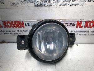 Used Fog light, front left Renault Clio III (BR/CR) 1.4 16V Price on request offered by N Kossen Autorecycling BV