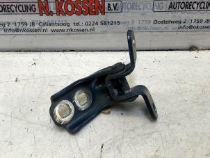 Used Front door hinge, right Opel Astra K Sports Tourer 1.2 Turbo 12V Price on request offered by N Kossen Autorecycling BV