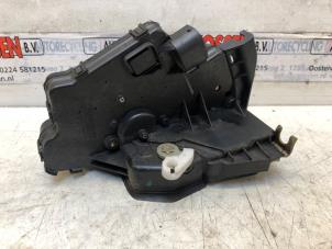 Used Front door lock mechanism 4-door, right BMW 3 serie (E46/4) 318d 16V Price on request offered by N Kossen Autorecycling BV