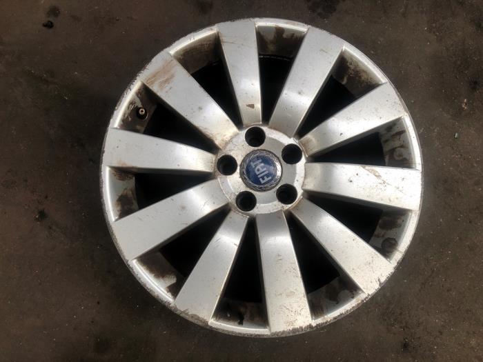 Używane Obrecz Fiat Croma (194) 2.2 MPI 16V Cena na żądanie oferowane przez N Kossen Autorecycling BV