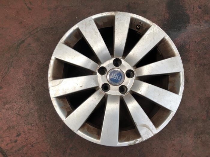 Używane Obrecz Fiat Croma (194) 2.2 MPI 16V Cena na żądanie oferowane przez N Kossen Autorecycling BV
