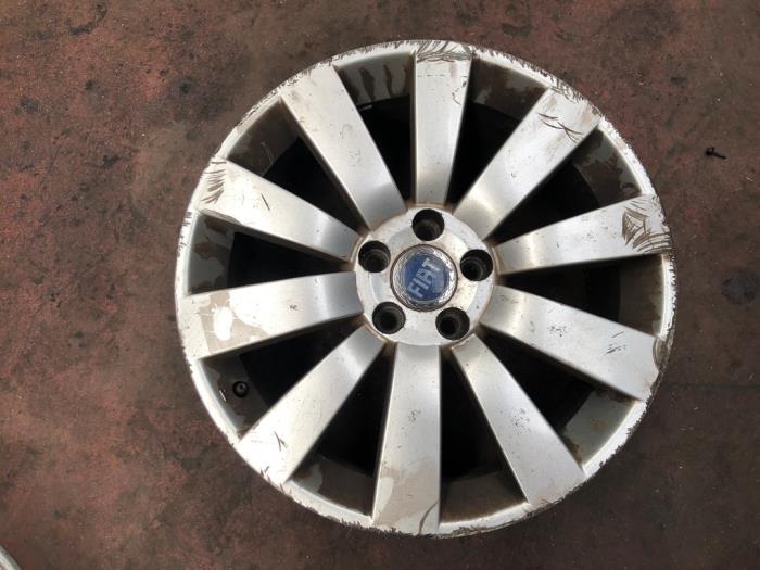 Używane Obrecz Fiat Croma (194) 2.2 MPI 16V Cena na żądanie oferowane przez N Kossen Autorecycling BV