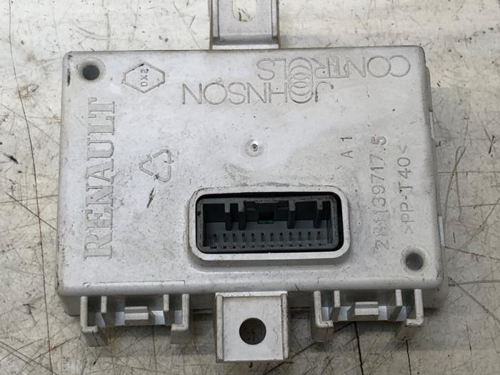 Navigation module Nissan NV 400 - N85763431000 JOHNSON