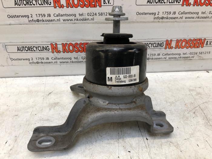 Engine mount Landrover Freelander II, 2006 / 2014 2.0 Si4 16V, Jeep/SUV, Petrol, 1.999cc, 177kW (241pk), 4x4, 204PT; GTDI, 2011-10 / 2014-10, LFS4M (Used)