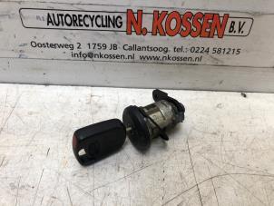 Used Door lock cylinder, left Ford Ka I 1.3i Price on request offered by N Kossen Autorecycling BV