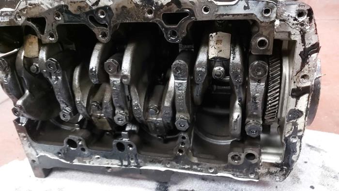 Usagé Vilebrequin Seat Alhambra Prix sur demande proposé par N Kossen Autorecycling BV