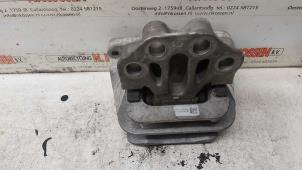 Used Engine mount Ford Transit Custom 2.0 TDCi 16V Eco Blue 130 Price on request offered by N Kossen Autorecycling BV