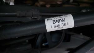 Usados Eje de transmisión izquierda detrás BMW X1 (F48) xDrive 28i 2.0 16V Twin Power Turbo Precio de solicitud ofrecido por N Kossen Autorecycling BV
