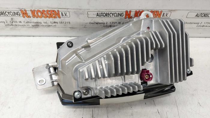 Gebrauchte Frontscheibenanzeige BMW X1 (F48) xDrive 28i 2.0 16V Twin Power Turbo Preis auf Anfrage angeboten von N Kossen Autorecycling BV