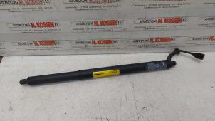 Used Rear gas strut, left BMW X1 (F48) xDrive 28i 2.0 16V Twin Power Turbo Price on request offered by N Kossen Autorecycling BV