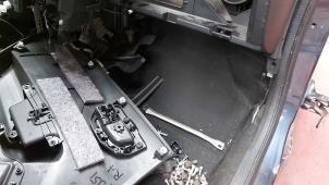 Usagé Revêtement sol Toyota Aygo (B40) 1.0 12V VVT-i Prix sur demande proposé par N Kossen Autorecycling BV