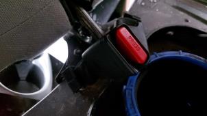 Usados Lengüeta de cinturón de seguridad centro detrás Toyota Aygo (B40) 1.0 12V VVT-i Precio de solicitud ofrecido por N Kossen Autorecycling BV