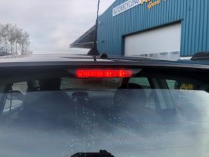 Usagé Feu arrière stop central Citroen C2 (JM) 1.4 Prix sur demande proposé par N Kossen Autorecycling BV
