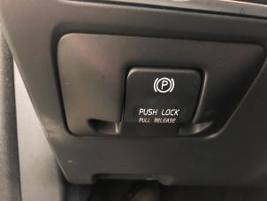 Usagé Commutateur frein à main Volvo XC60 I (DZ) 2.0 T5 16V Prix sur demande proposé par N Kossen Autorecycling BV