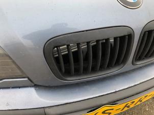 Used Grille BMW 3 serie (E46/4) 318i Price on request offered by N Kossen Autorecycling BV